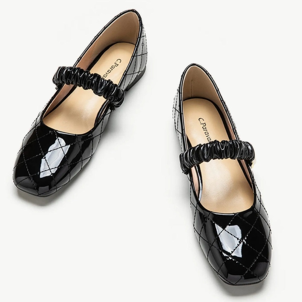 NIB Women’s C. Paravano $128 MSRP Black Patent Quilted Ballet Flats Size 7.5 - Picture 2 of 13